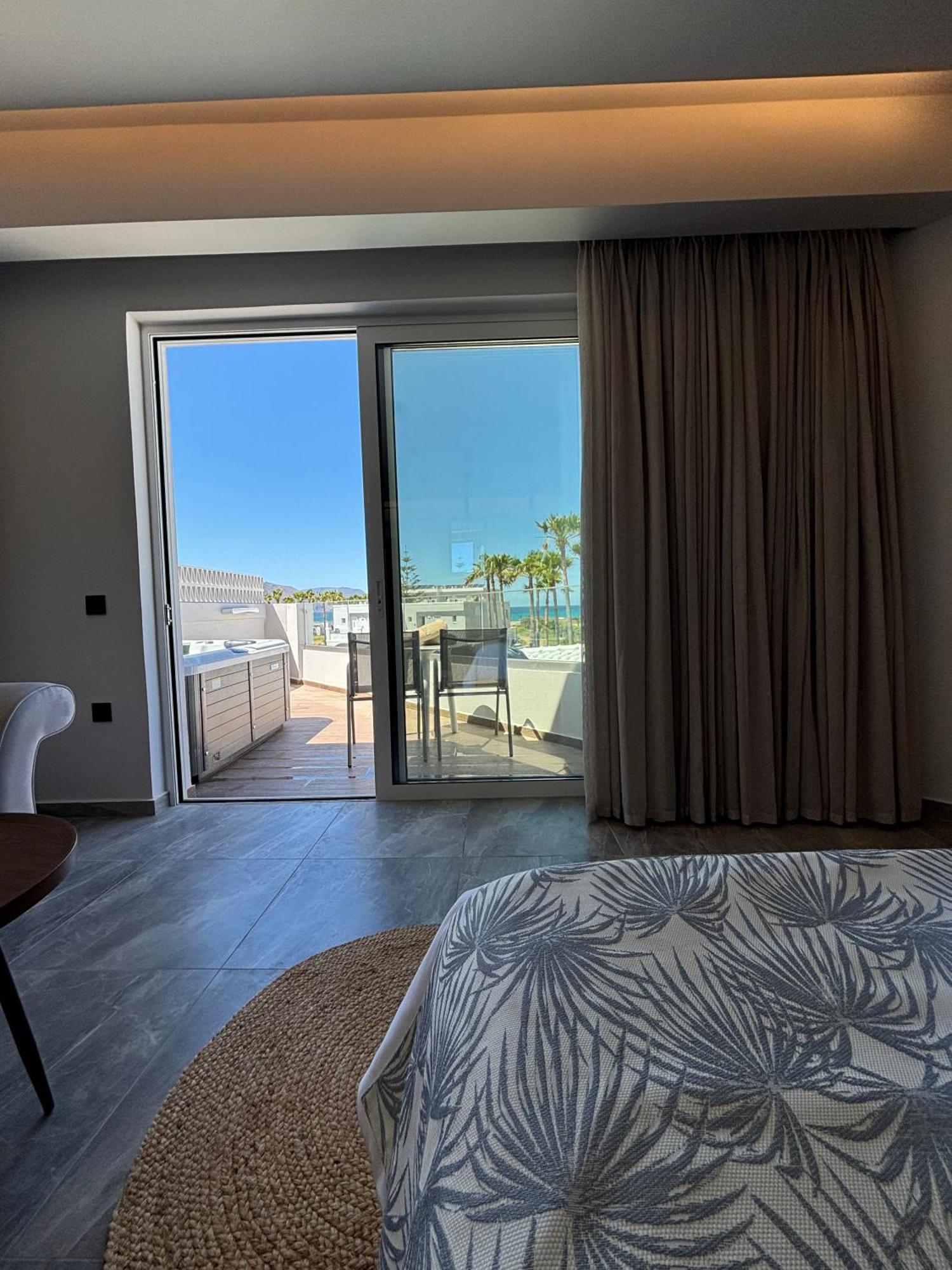 Delfina Tropic Beach Paralia Kourna Zewnętrze zdjęcie
