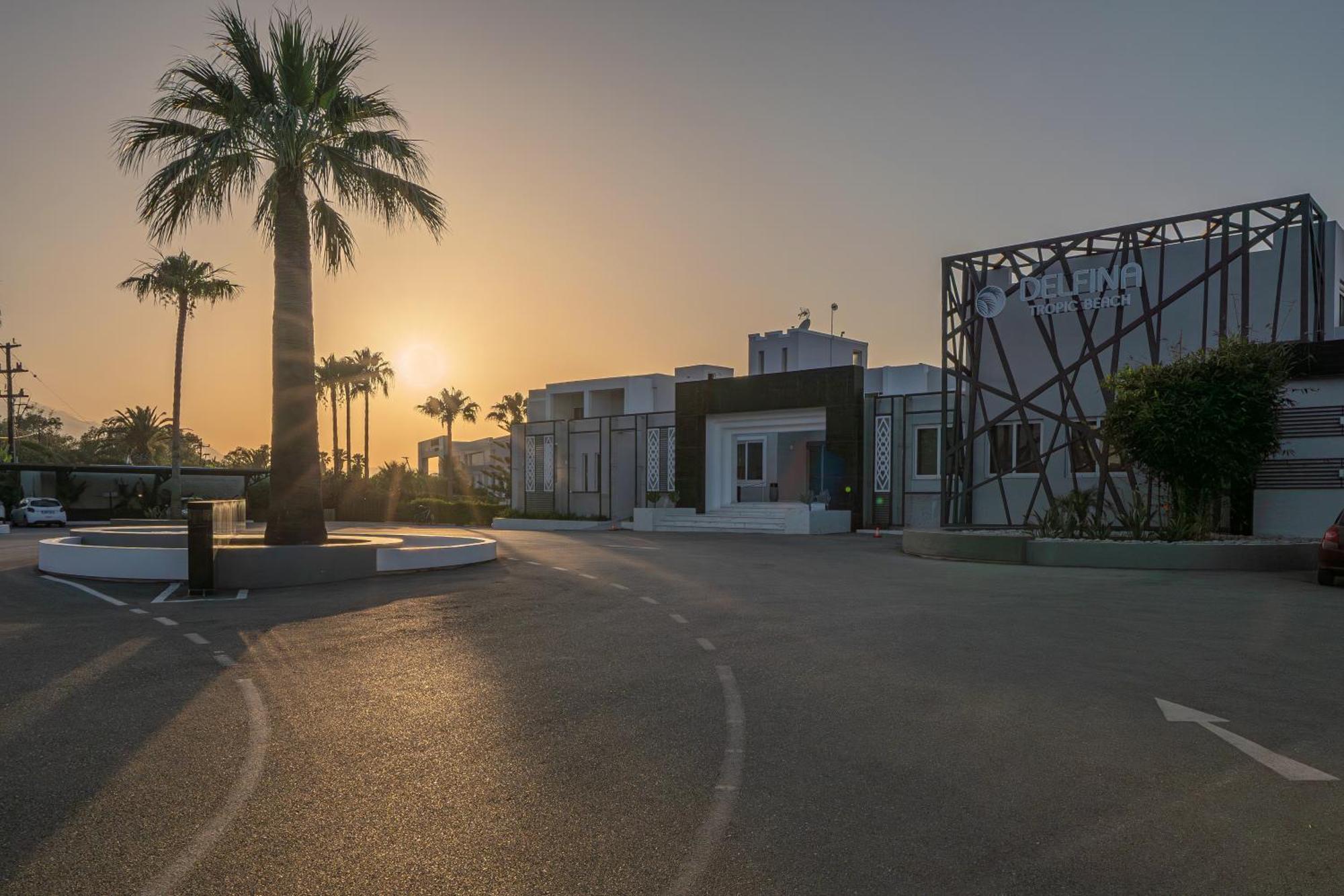 Delfina Tropic Beach Paralia Kourna Zewnętrze zdjęcie